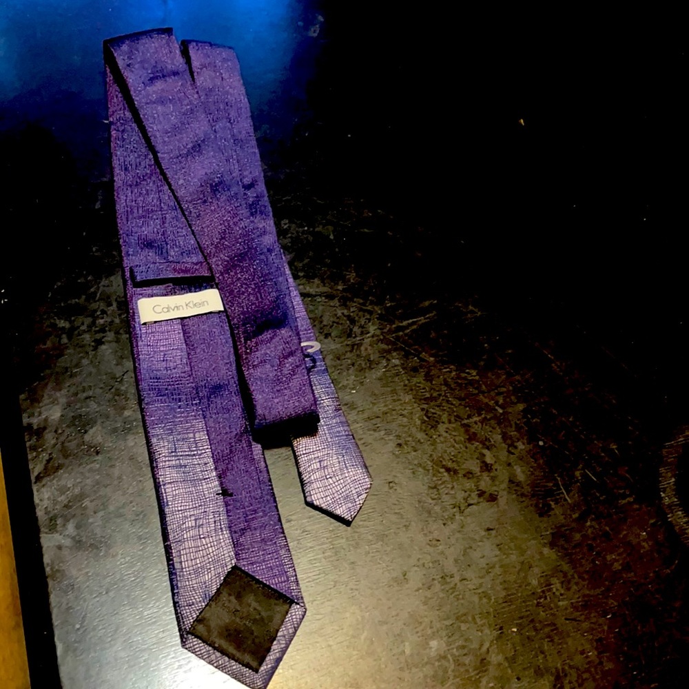CALVIN KLEIN Mans ties purple